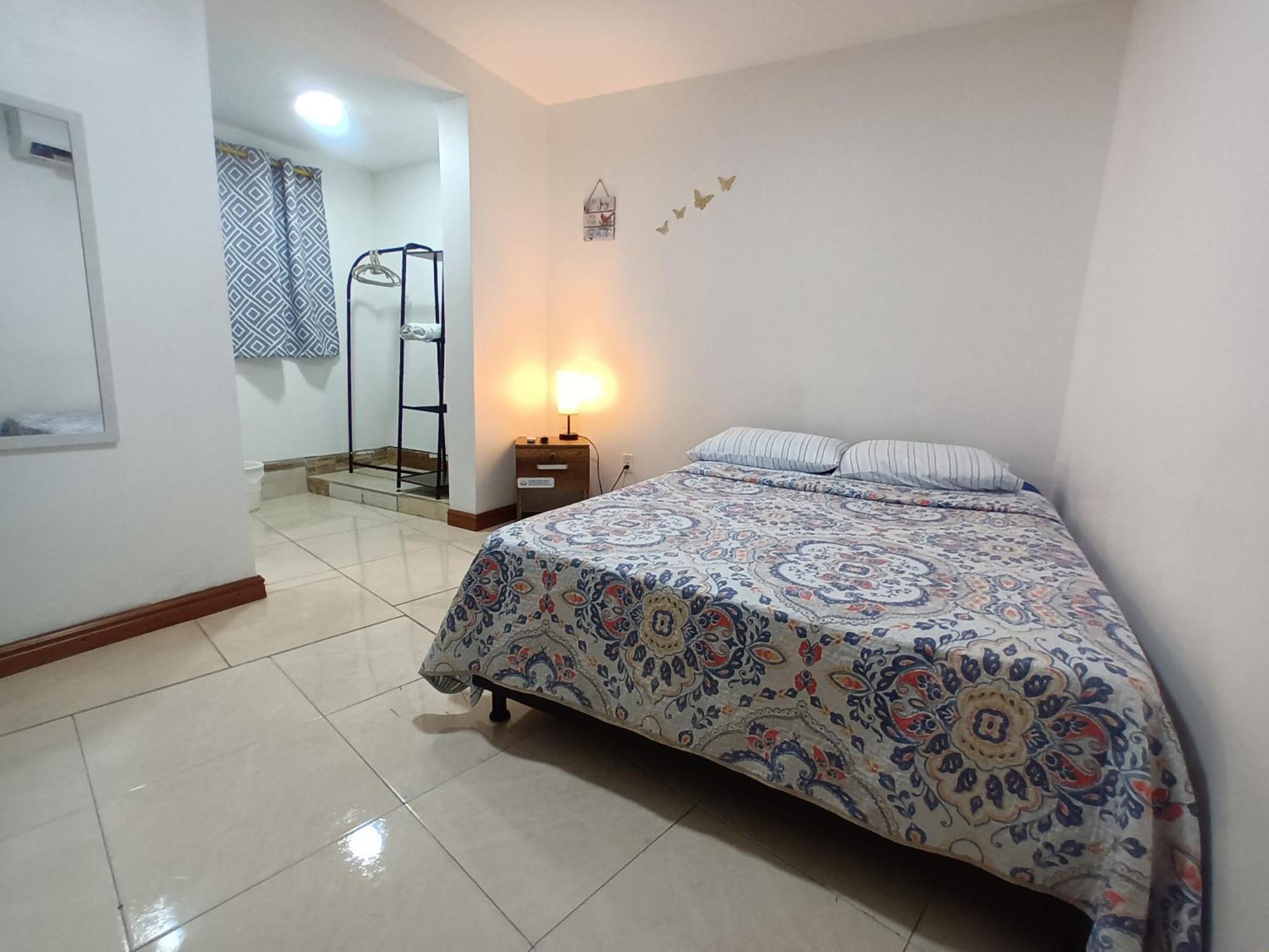 Confortable Y A 1 Cuadra De La Playa Homestay