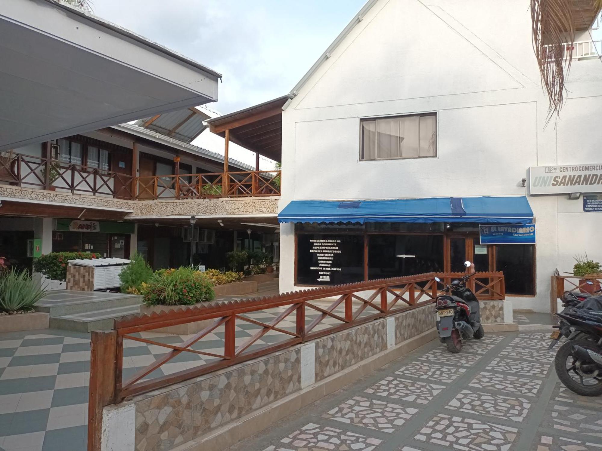 Confortable Y A 1 Cuadra De La Playa Homestay